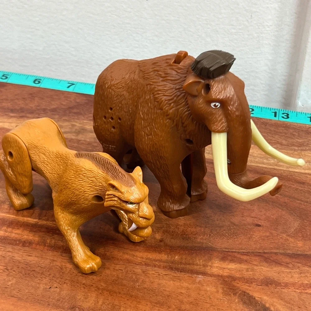 Ice Age Manny Mammoth & Diego Saber Tooth Tiger 2009 McDonald's Toy Set